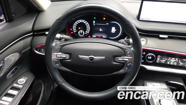 Genesis GV70 2021 — photo 13