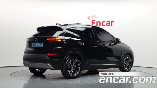 Chevrolet Korea 볼트 EUV 2022 — photo 2