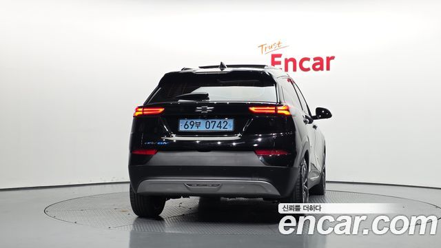 Chevrolet Korea 볼트 EUV 2022 — photo 4