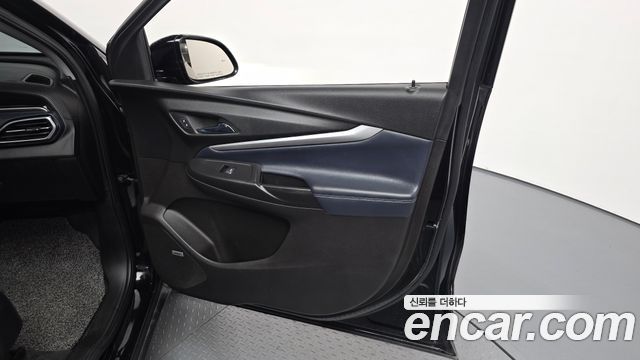 Chevrolet Korea 볼트 EUV 2022 — photo 14