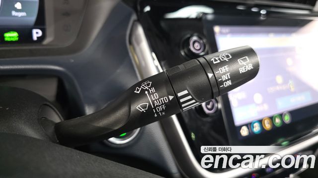 Chevrolet Korea 볼트 EUV 2022 — photo 29
