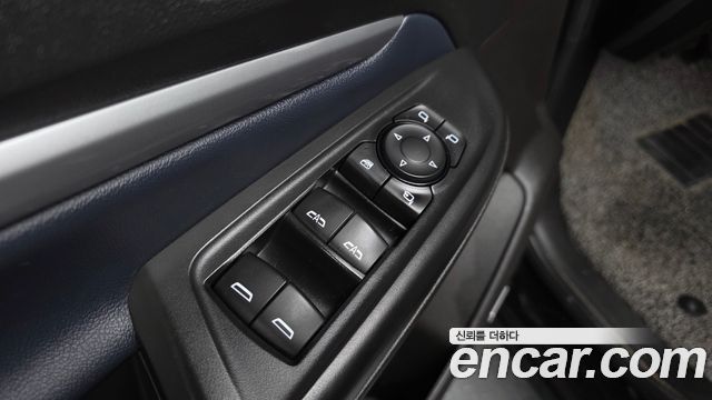 Chevrolet Korea 볼트 EUV 2022 — photo 30