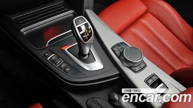 BMW 4-Series 2020 — photo 9