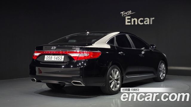 Hyundai Grandeur 2016 — photo 2
