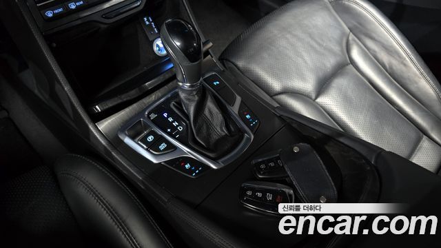 Hyundai Grandeur 2016 — photo 9
