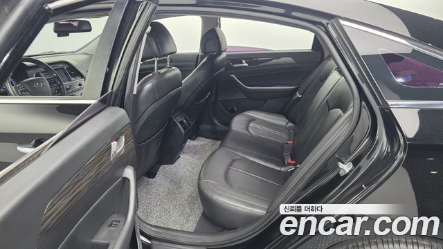 Hyundai Sonata 2015 — photo 11