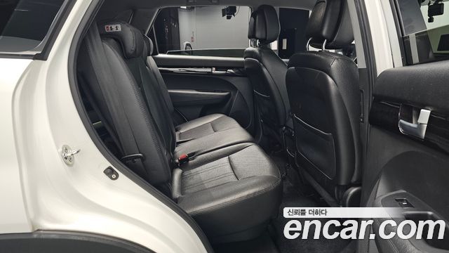 Kia Sorento 2014 — photo 17