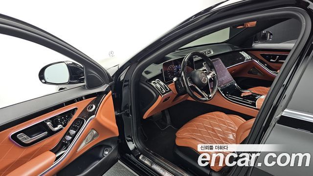 Mercedes-Benz S-Class 2021 — photo 10
