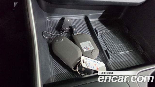 Kia Canival 2024 — photo 22