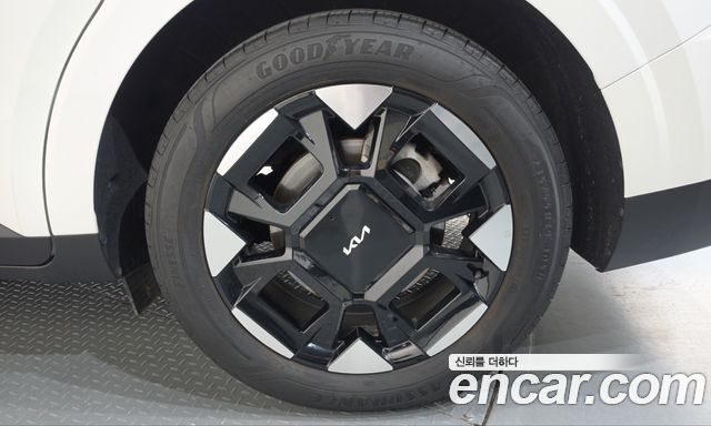 Kia Canival 2024 — photo 7