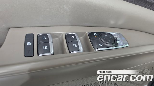 Kia Canival 2024 — photo 27