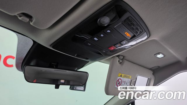 Kia Canival 2024 — photo 28