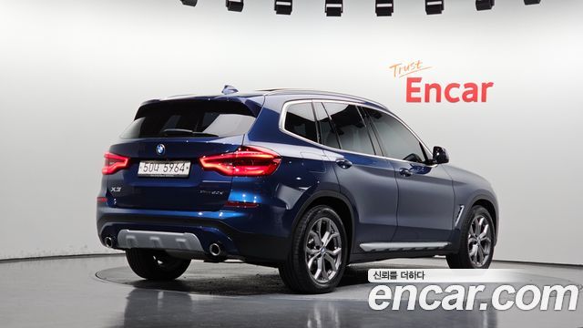 BMW X3 2019 — photo 2