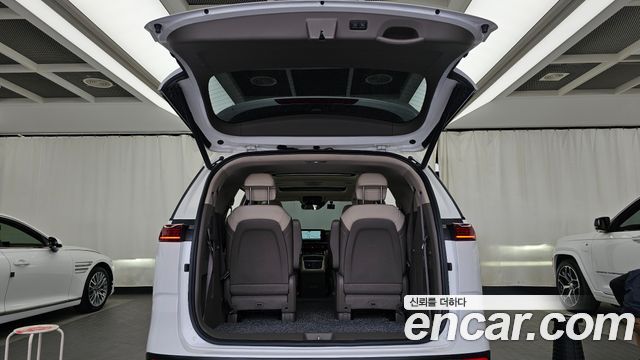 Kia Canival 2022 — photo 20