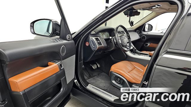 Land Rover Range Rover Sport 2017 — photo 10