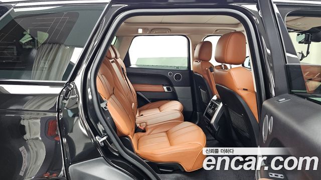 Land Rover Range Rover Sport 2017 — photo 12