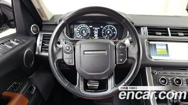 Land Rover Range Rover Sport 2017 — photo 13
