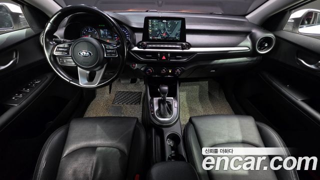 Kia K3 2019 — photo 7