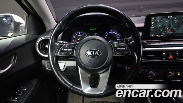 Kia K3 2019 — photo 13