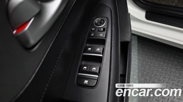 Kia K3 2019 — photo 17
