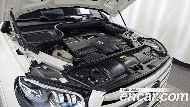Mercedes-Benz GLS-Class 2024 — photo 6