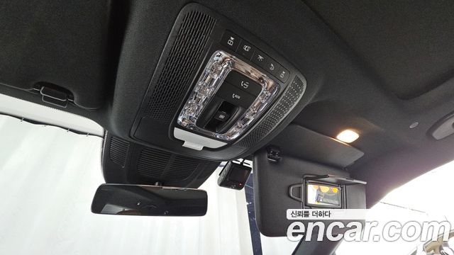 Mercedes-Benz GLS-Class 2024 — photo 27