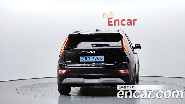 Kia Niro 2023 — photo 4