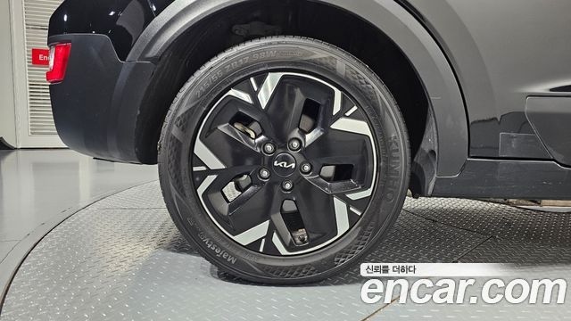 Kia Niro 2023 — photo 5