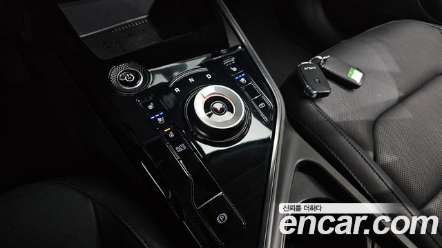 Kia Niro 2023 — photo 9