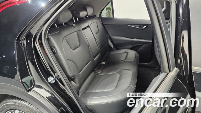 Kia Niro 2023 — photo 11