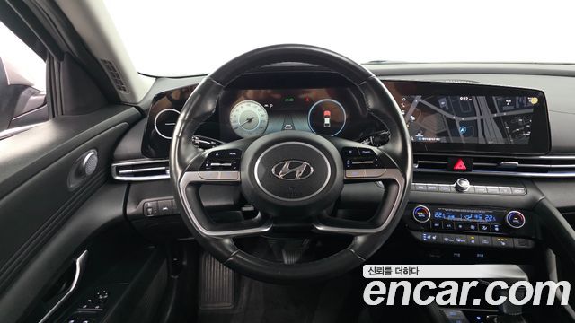Hyundai AVANTE 2021 — photo 12