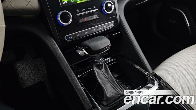 Renault Korea SM6 2016 — photo 12