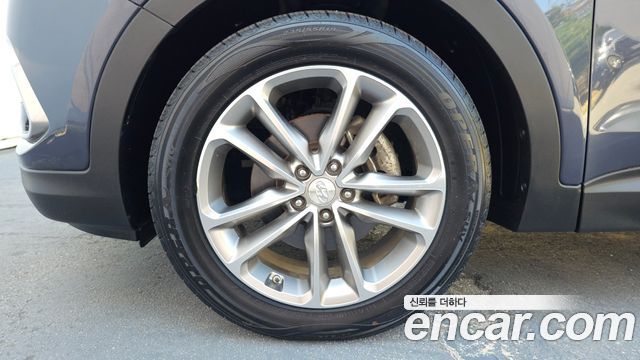 Hyundai Santafe 2016 — photo 5