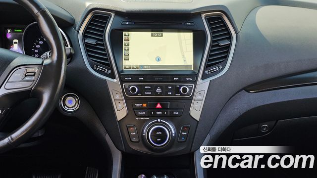 Hyundai Santafe 2016 — photo 20