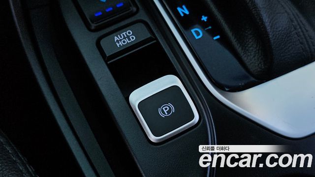 Hyundai Santafe 2016 — photo 26