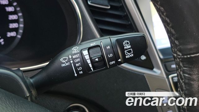 Hyundai Santafe 2016 — photo 30