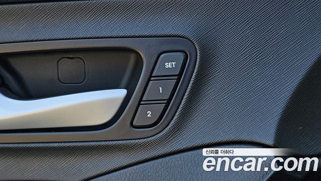Hyundai Santafe 2016 — photo 31
