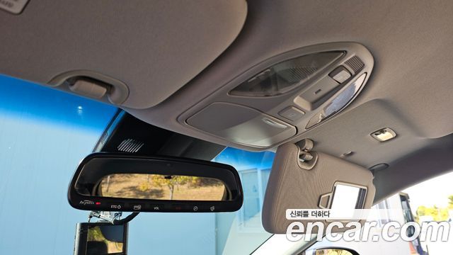 Hyundai Santafe 2016 — photo 32