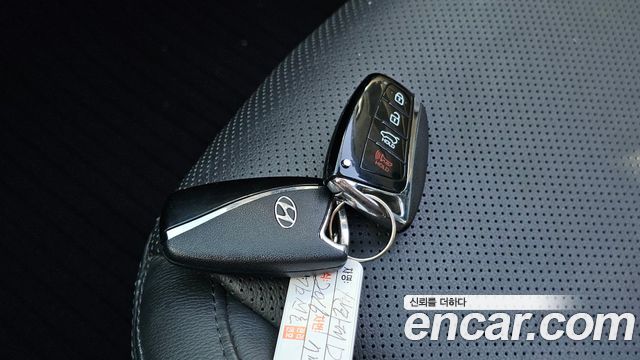 Hyundai Santafe 2016 — photo 34