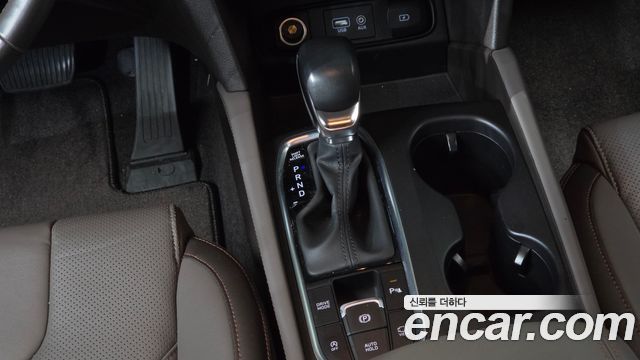 Hyundai Santafe 2020 — photo 12