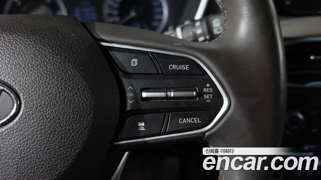 Hyundai Santafe 2020 — photo 24