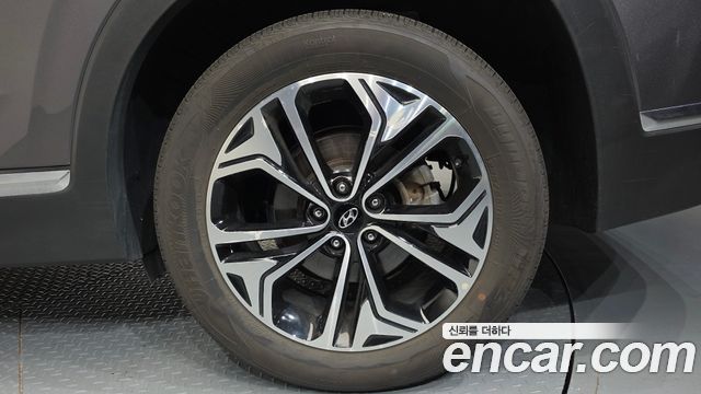 Hyundai Santafe 2020 — photo 7