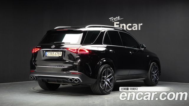 Mercedes-Benz GLE-Class 2022 — photo 2