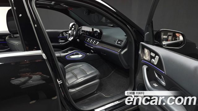 Mercedes-Benz GLE-Class 2022 — photo 17