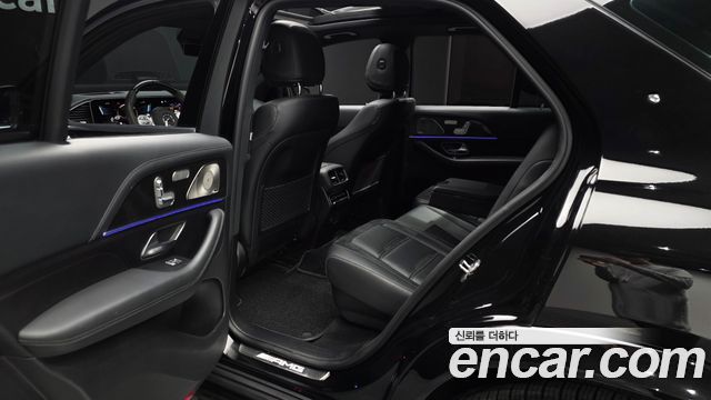 Mercedes-Benz GLE-Class 2022 — photo 16