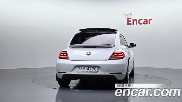 Volkswagen Beatle 2014 — photo 4