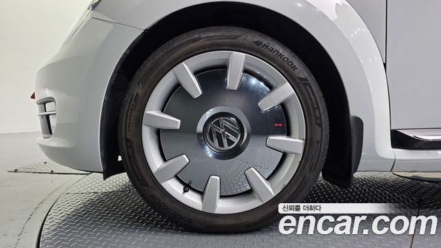 Volkswagen Beatle 2014 — photo 5