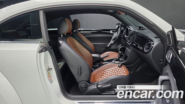 Volkswagen Beatle 2014 — photo 11
