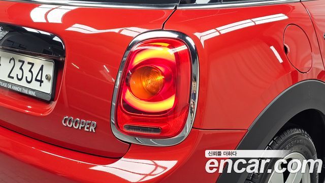 Mini Cooper 2018 — photo 9