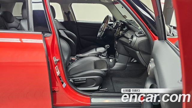 Mini Cooper 2018 — photo 16